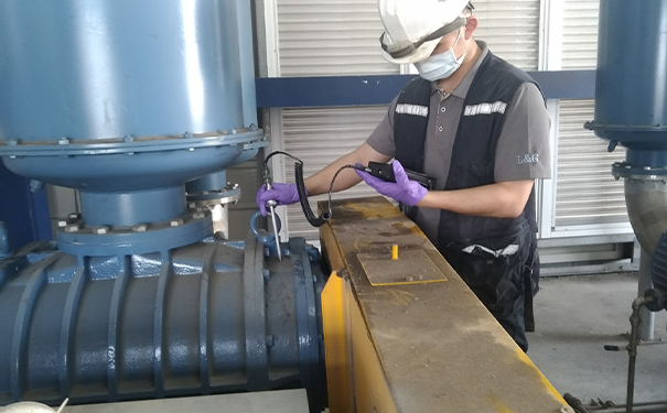 SSR三叶罗茨午夜福利电影在线观看：高效节能，品质之选——咨询报价，请找上海午夜福利伦理机械工程有限公司